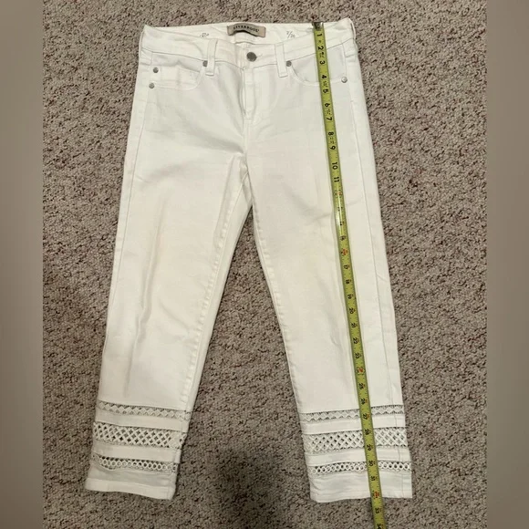 Liverpool The Crop White Women's Jeans with Lace Detail Size 2/26 - Picture 3 of 7